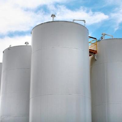 خزان تخزين عمودي للنفط الخام / وقود الديزل / زيت الوقود الثقيل الصناعي 300 متر مكعب - 10000 متر مكعب