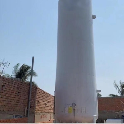 خزان تخزين سائل مبرد 10000 لتر بتصميم ASME بضغط 22.7 بار